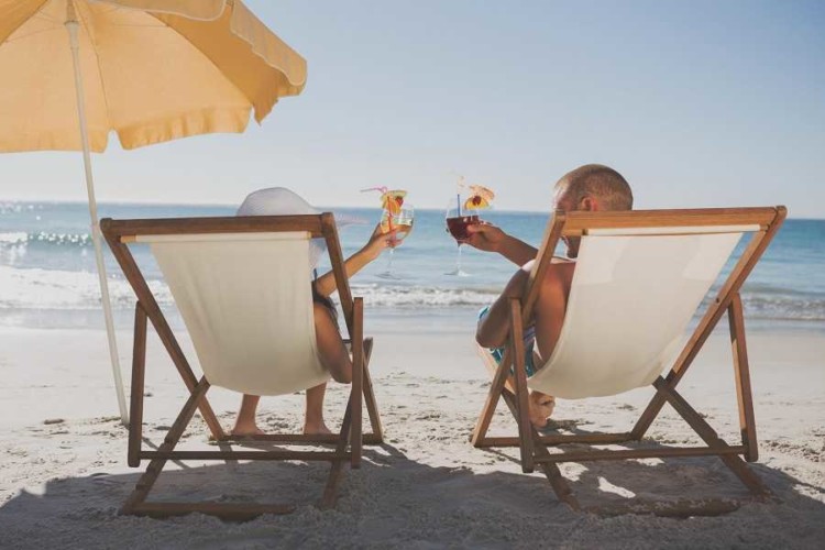 Couple-Beach